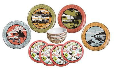 Camp Casual Vintage Trailer plate set